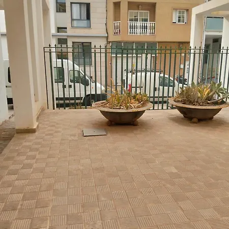 Privat bolig Laurainu Check In De 15 A 22 *