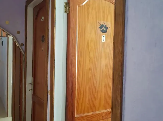 Laurainu Check In De 15 A 22 Homestay szállás *